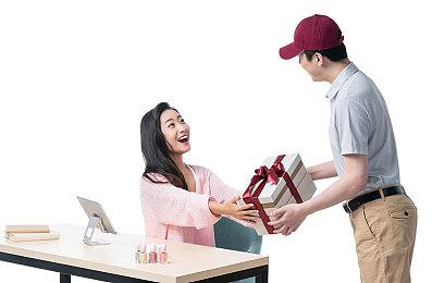 E3 2021：EA与DICE分享《战地2042》超短实机演示